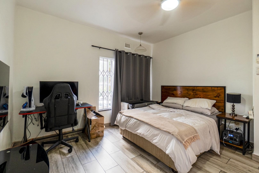 2 Bedroom Property for Sale in Amanzimtoti KwaZulu-Natal