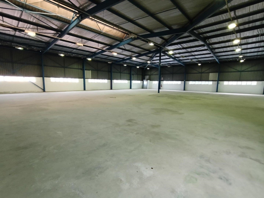 To Let commercial Property for Rent in Westmead KwaZulu-Natal