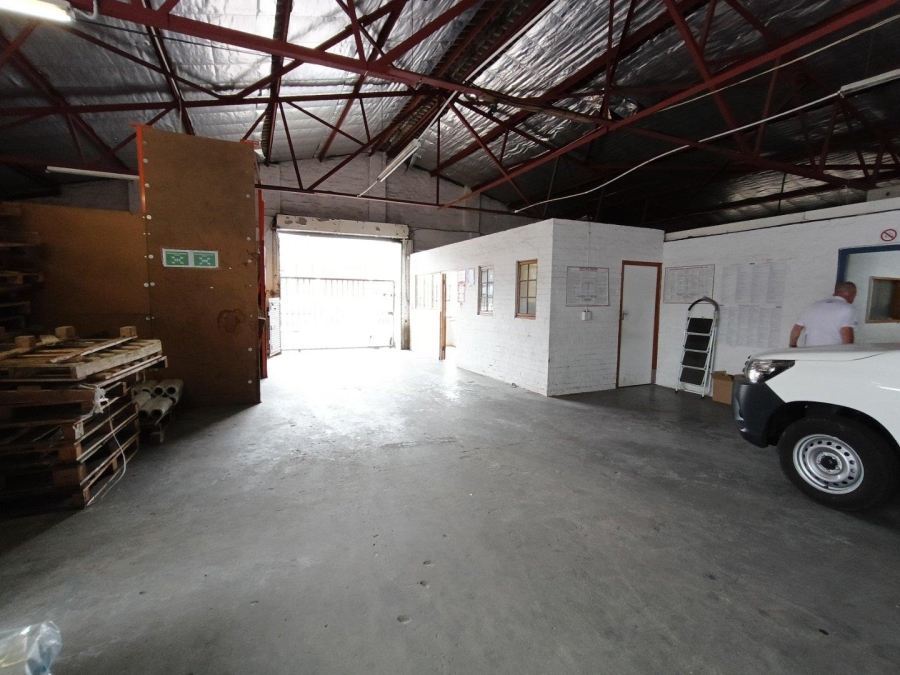 To Let commercial Property for Rent in New Germany KwaZulu-Natal