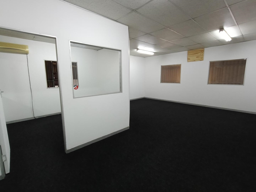 To Let commercial Property for Rent in New Germany KwaZulu-Natal