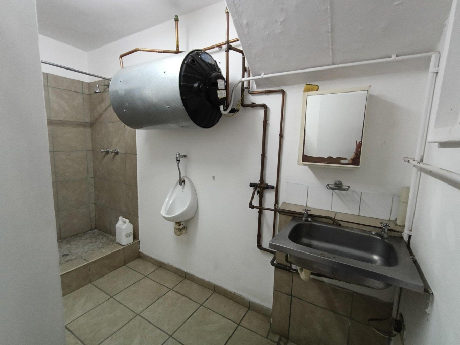 To Let commercial Property for Rent in New Germany KwaZulu-Natal