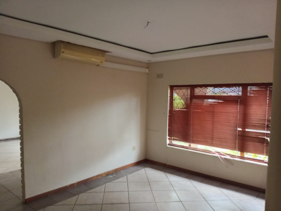 3 Bedroom Property for Sale in Nyala Park KwaZulu-Natal