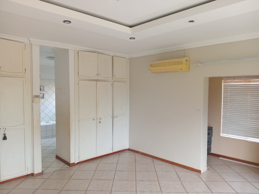 3 Bedroom Property for Sale in Nyala Park KwaZulu-Natal