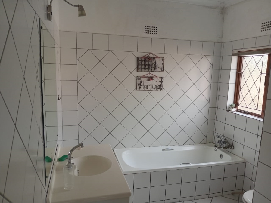3 Bedroom Property for Sale in Nyala Park KwaZulu-Natal