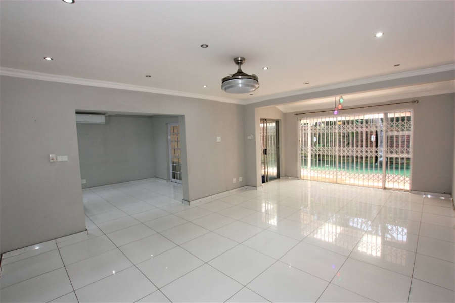 To Let 3 Bedroom Property for Rent in Umhlanga KwaZulu-Natal