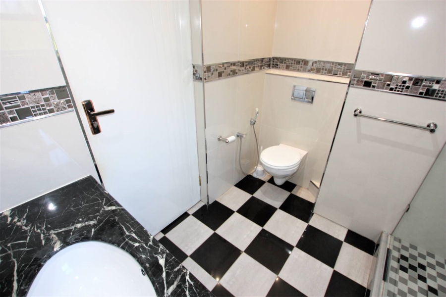 To Let 3 Bedroom Property for Rent in Umhlanga KwaZulu-Natal