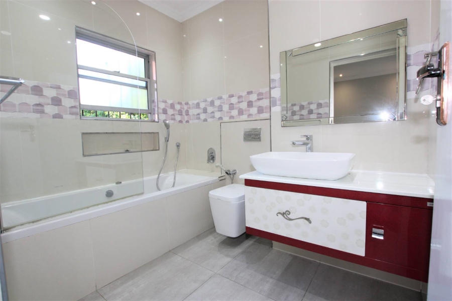 To Let 3 Bedroom Property for Rent in Umhlanga KwaZulu-Natal