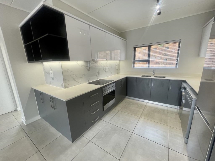 To Let 2 Bedroom Property for Rent in Izinga Ridge KwaZulu-Natal