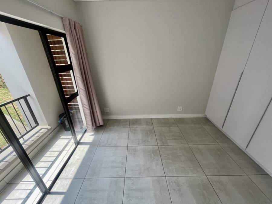 To Let 2 Bedroom Property for Rent in Izinga Ridge KwaZulu-Natal