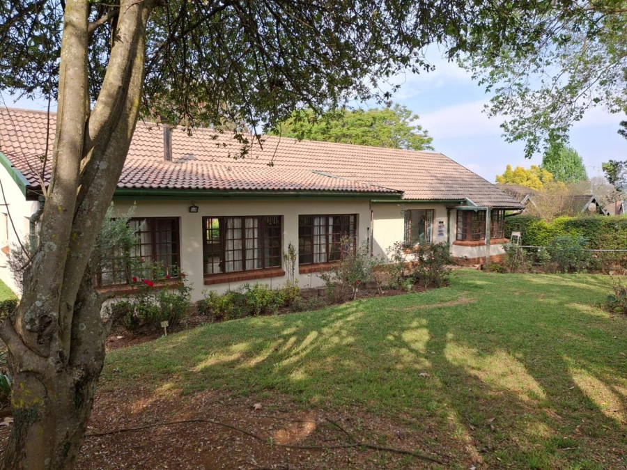 4 Bedroom Property for Sale in Greendale KwaZulu-Natal