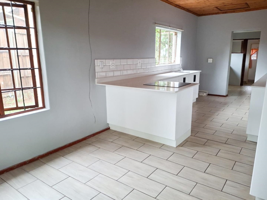 4 Bedroom Property for Sale in Greendale KwaZulu-Natal