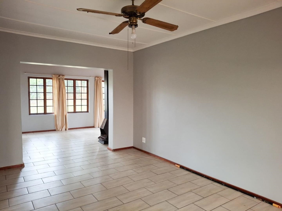 4 Bedroom Property for Sale in Greendale KwaZulu-Natal
