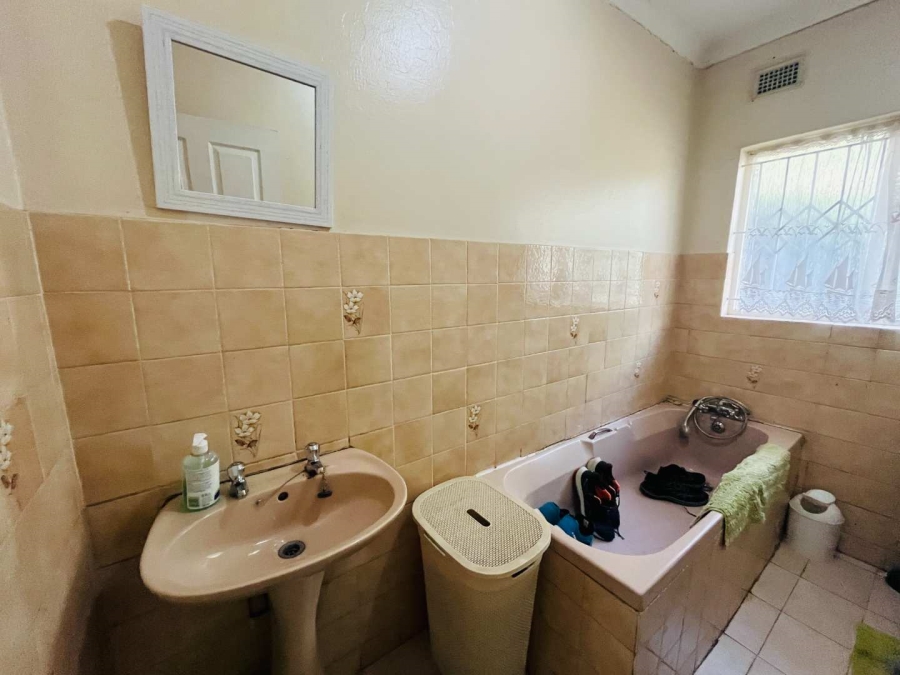 3 Bedroom Property for Sale in Glen Hills KwaZulu-Natal