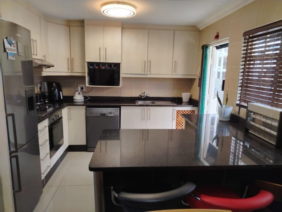 3 Bedroom Property for Sale in Escombe KwaZulu-Natal
