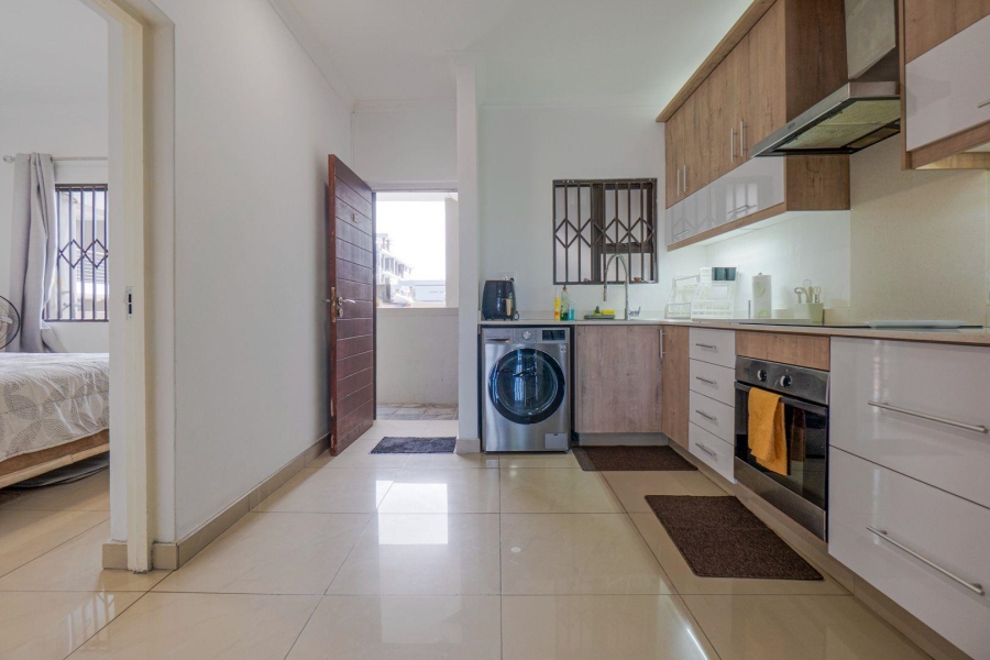 2 Bedroom Property for Sale in Amanzimtoti KwaZulu-Natal