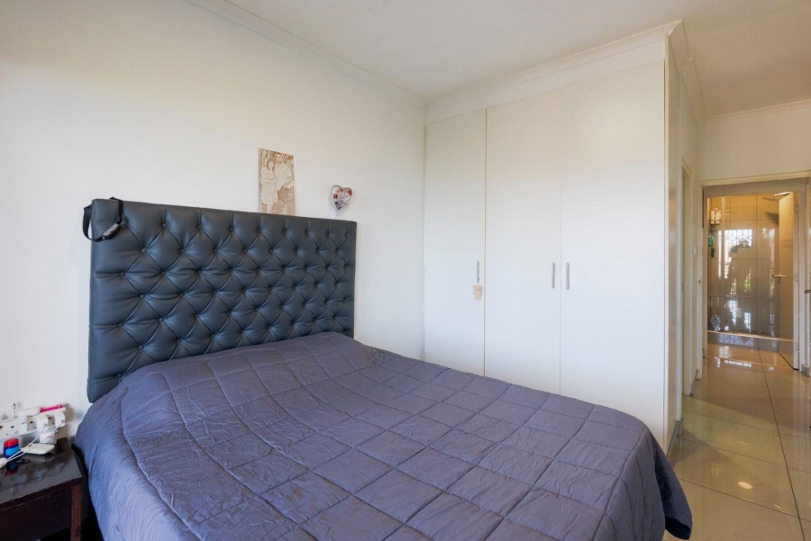 2 Bedroom Property for Sale in Amanzimtoti KwaZulu-Natal