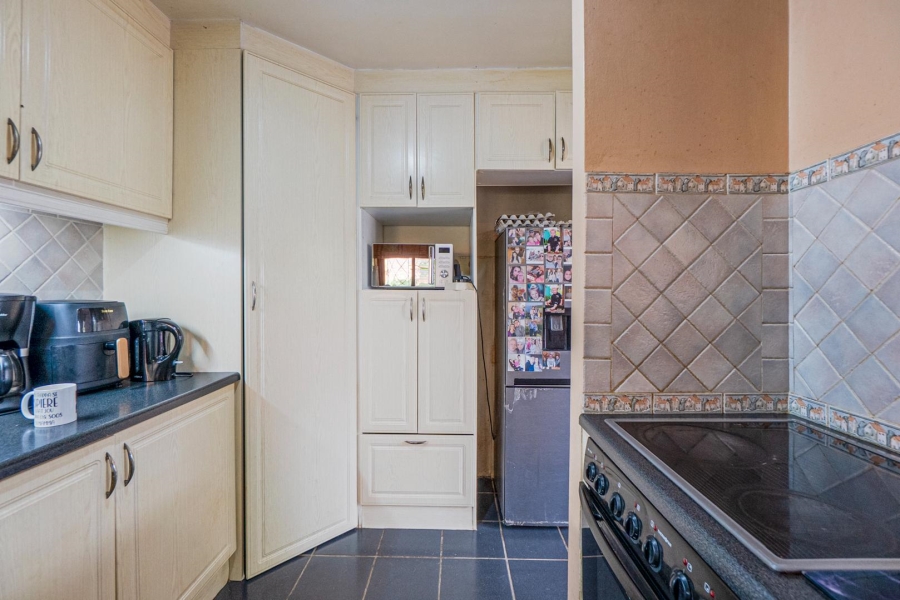 3 Bedroom Property for Sale in Amanzimtoti KwaZulu-Natal