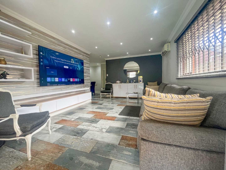 3 Bedroom Property for Sale in Glen Anil KwaZulu-Natal