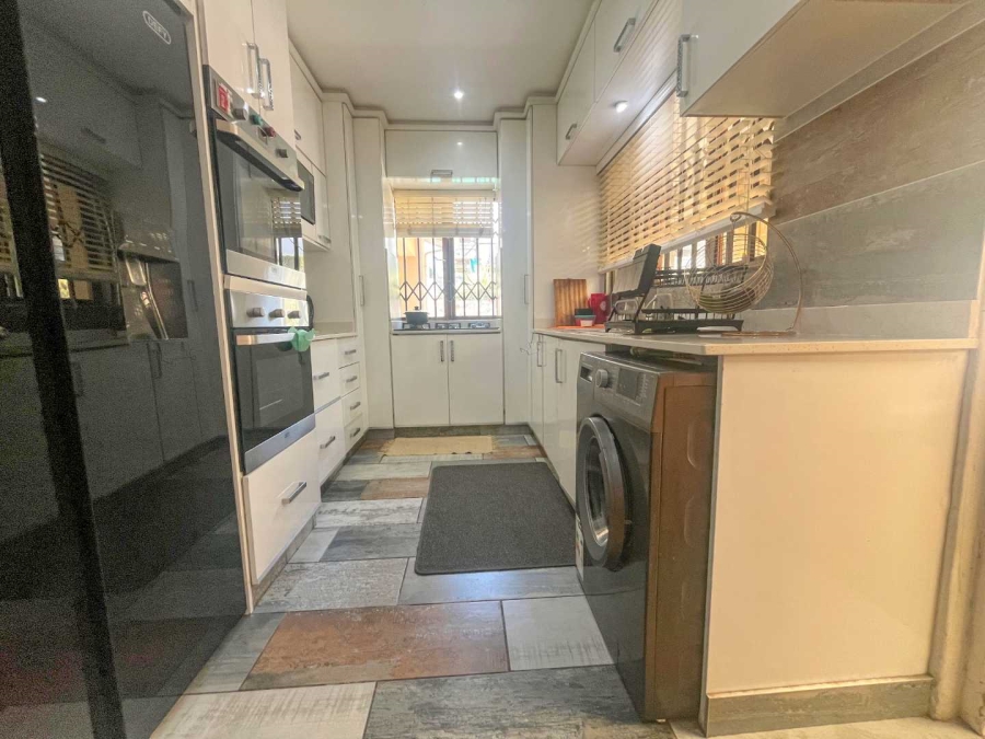 3 Bedroom Property for Sale in Glen Anil KwaZulu-Natal