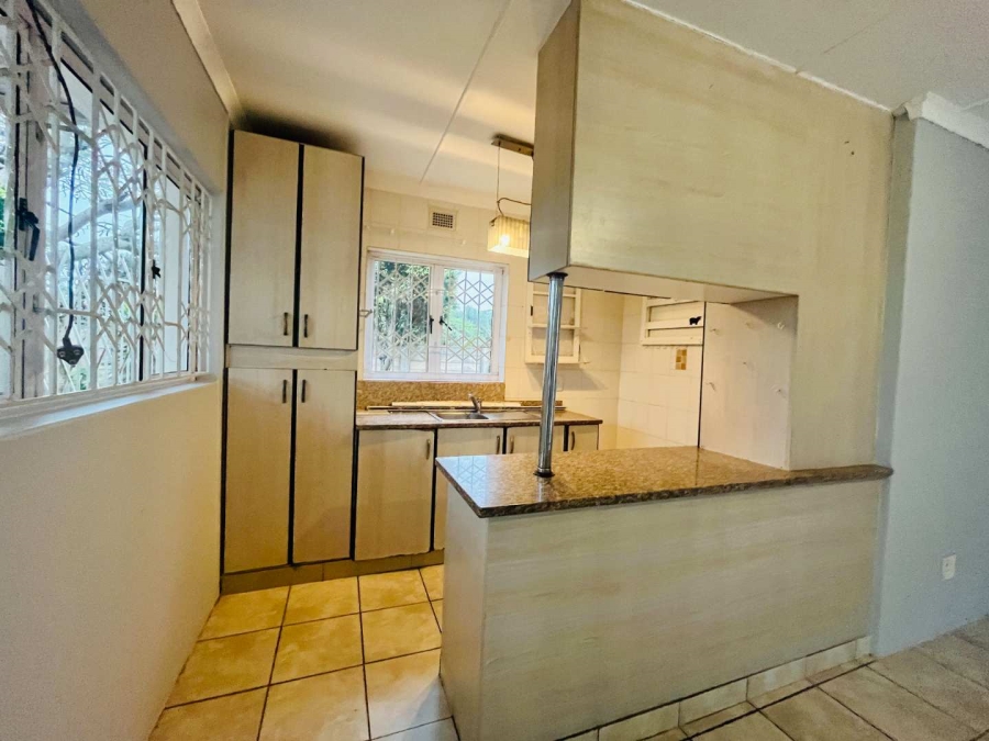 To Let 2 Bedroom Property for Rent in Glen Anil KwaZulu-Natal