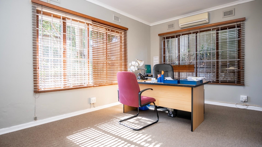 Commercial Property for Sale in Kloof KwaZulu-Natal