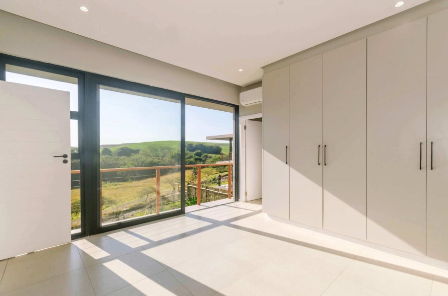 To Let 5 Bedroom Property for Rent in Palm Lakes Estate KwaZulu-Natal