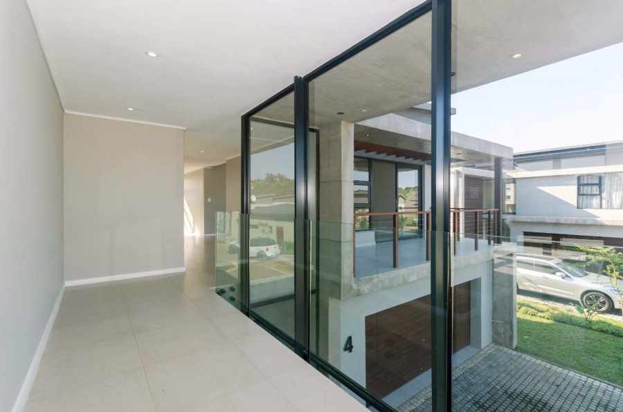 To Let 5 Bedroom Property for Rent in Palm Lakes Estate KwaZulu-Natal