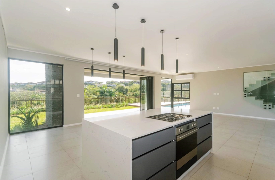 To Let 5 Bedroom Property for Rent in Palm Lakes Estate KwaZulu-Natal