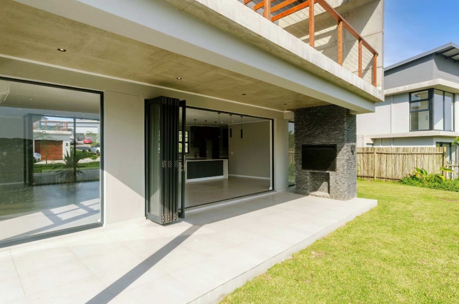 To Let 5 Bedroom Property for Rent in Palm Lakes Estate KwaZulu-Natal