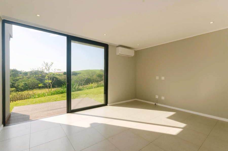 To Let 5 Bedroom Property for Rent in Palm Lakes Estate KwaZulu-Natal