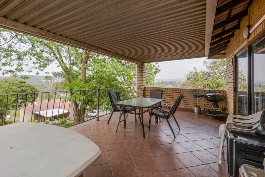 4 Bedroom Property for Sale in Amanzimtoti KwaZulu-Natal