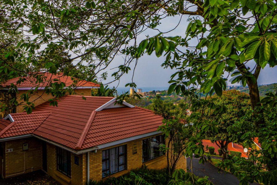 4 Bedroom Property for Sale in Amanzimtoti KwaZulu-Natal