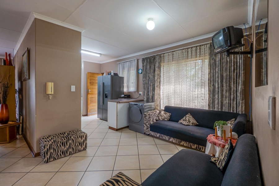 4 Bedroom Property for Sale in Amanzimtoti KwaZulu-Natal