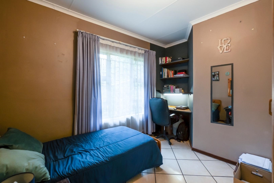 4 Bedroom Property for Sale in Amanzimtoti KwaZulu-Natal