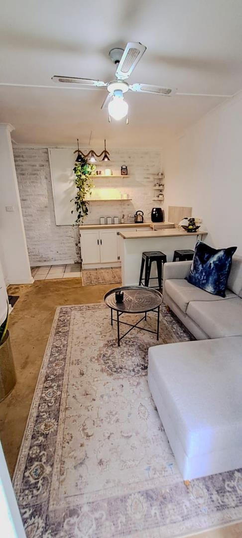 To Let 1 Bedroom Property for Rent in Herrwood Park KwaZulu-Natal