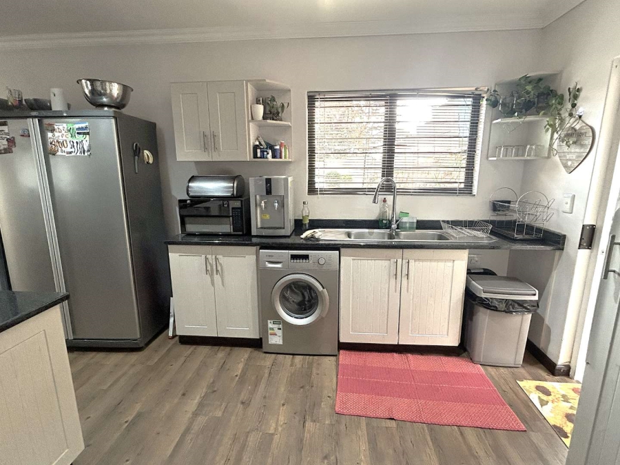 3 Bedroom Property for Sale in Glen Hills KwaZulu-Natal
