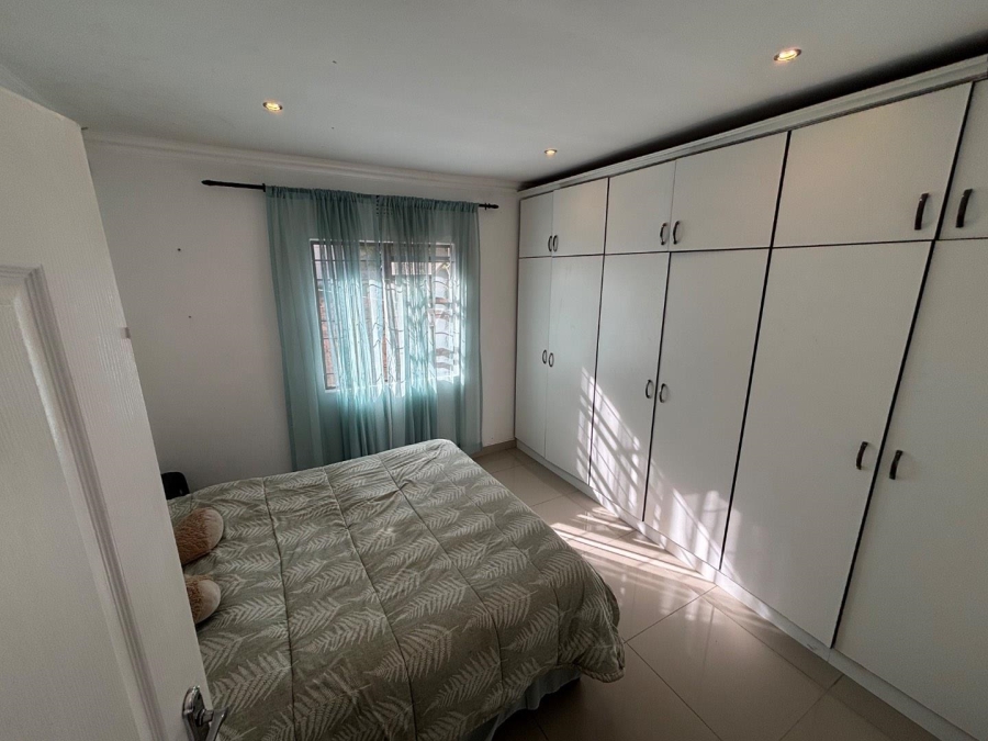 To Let 3 Bedroom Property for Rent in Pinelands KwaZulu-Natal