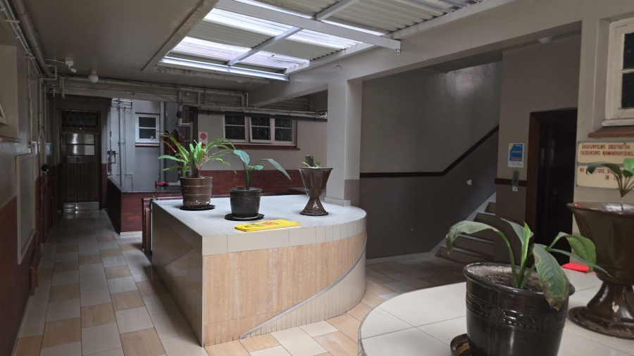 2 Bedroom Property for Sale in Durban Central KwaZulu-Natal