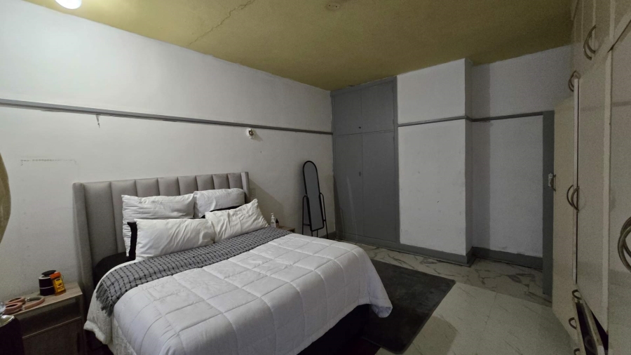 2 Bedroom Property for Sale in Durban Central KwaZulu-Natal