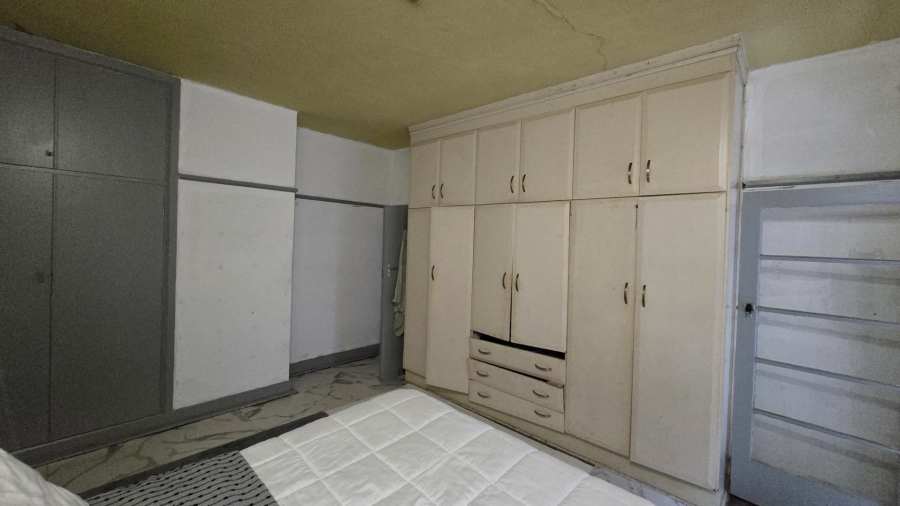 2 Bedroom Property for Sale in Durban Central KwaZulu-Natal