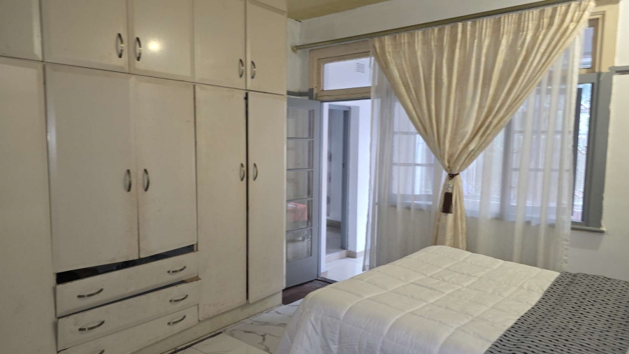 2 Bedroom Property for Sale in Durban Central KwaZulu-Natal