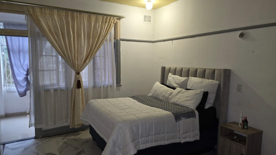 2 Bedroom Property for Sale in Durban Central KwaZulu-Natal