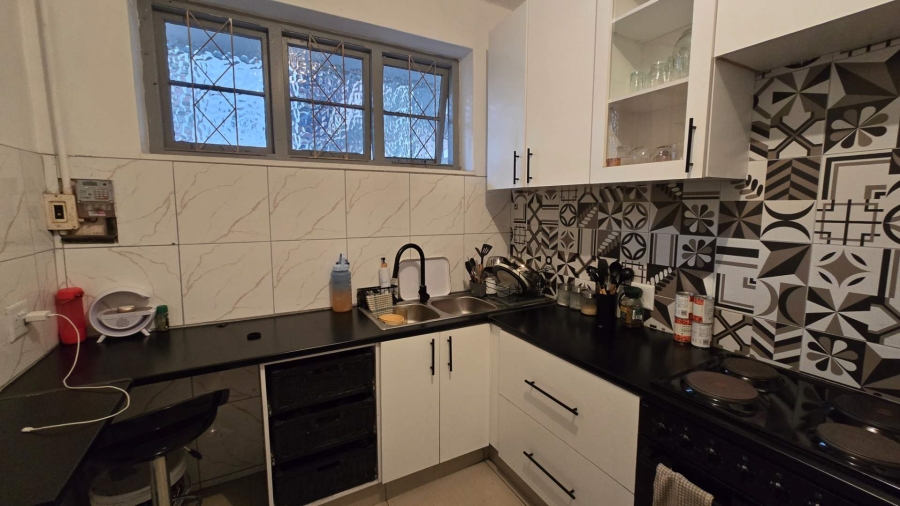 2 Bedroom Property for Sale in Durban Central KwaZulu-Natal