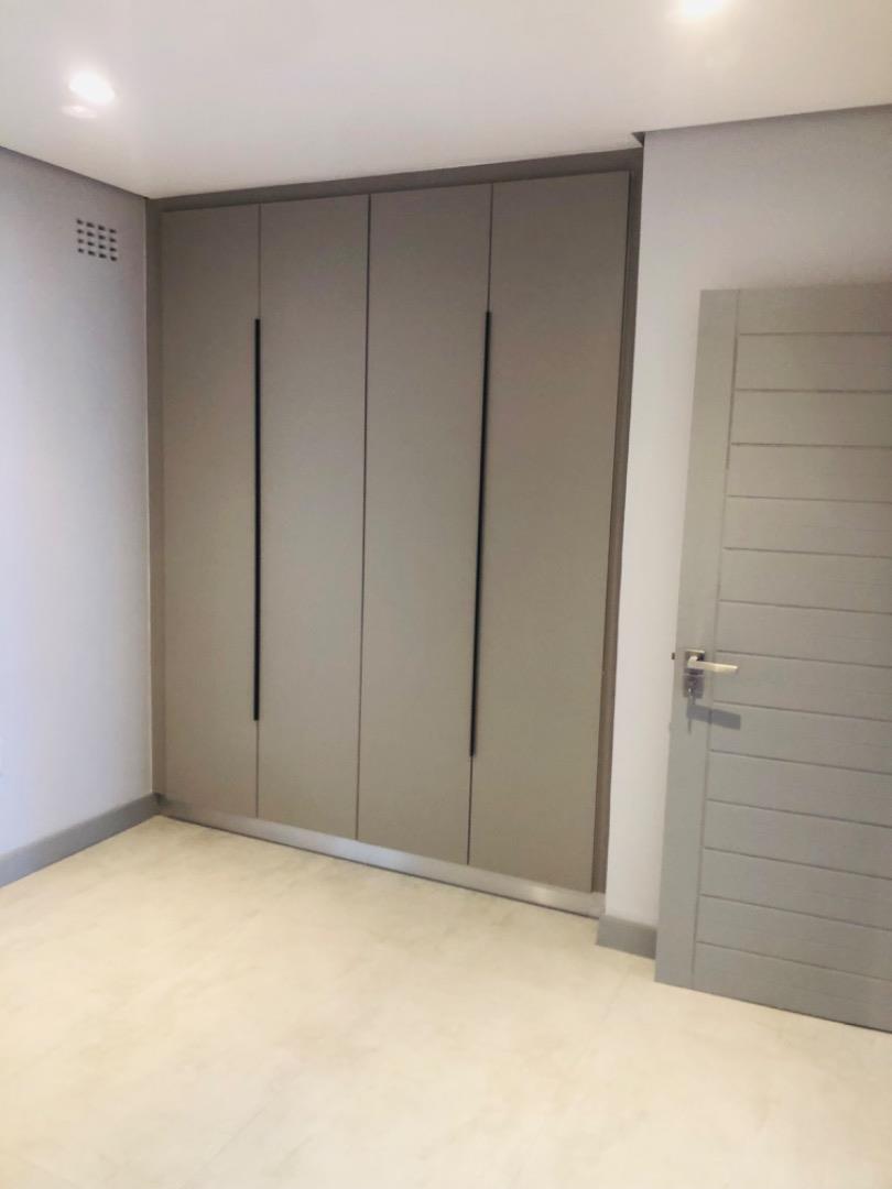 To Let 2 Bedroom Property for Rent in Umhlanga KwaZulu-Natal