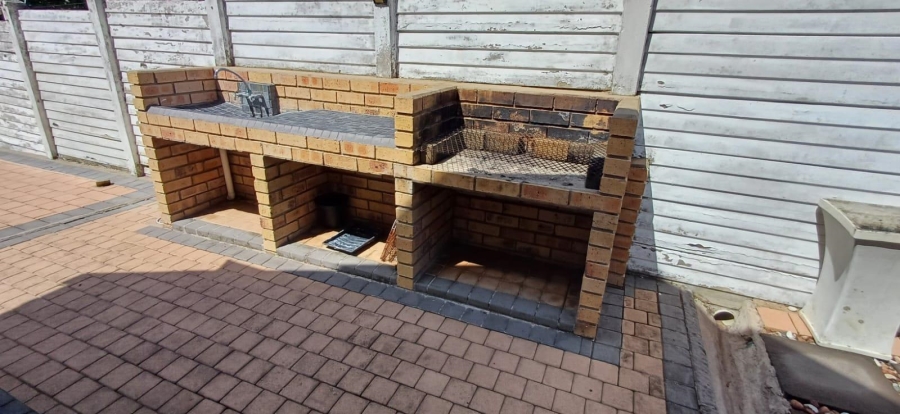 To Let 3 Bedroom Property for Rent in Meer En See KwaZulu-Natal