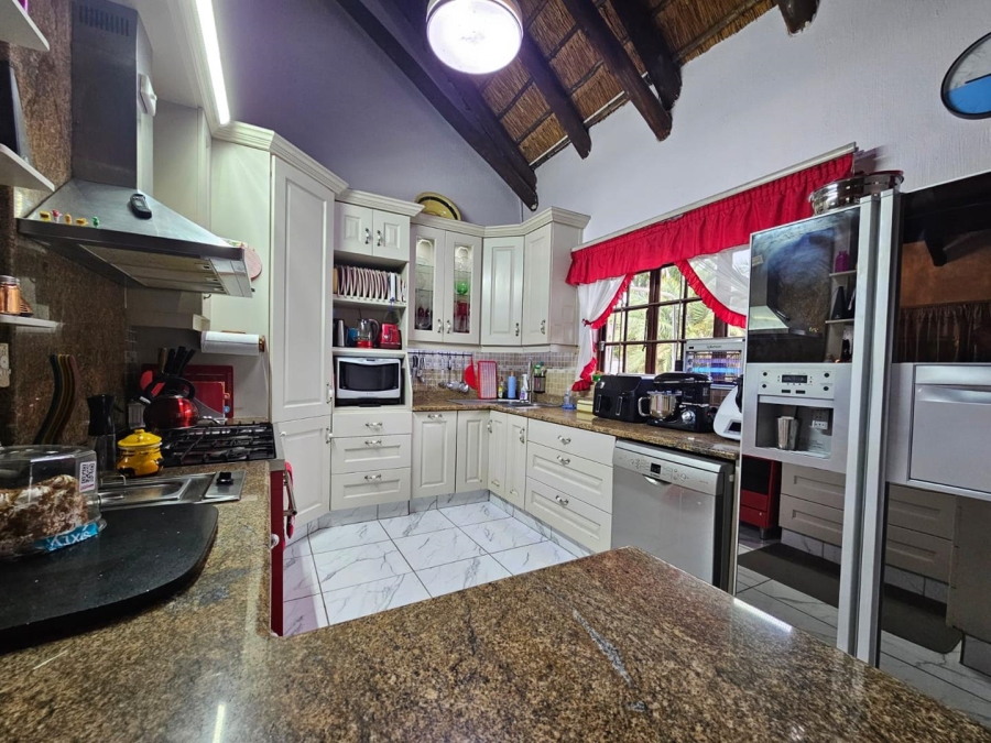 3 Bedroom Property for Sale in Meer En See KwaZulu-Natal
