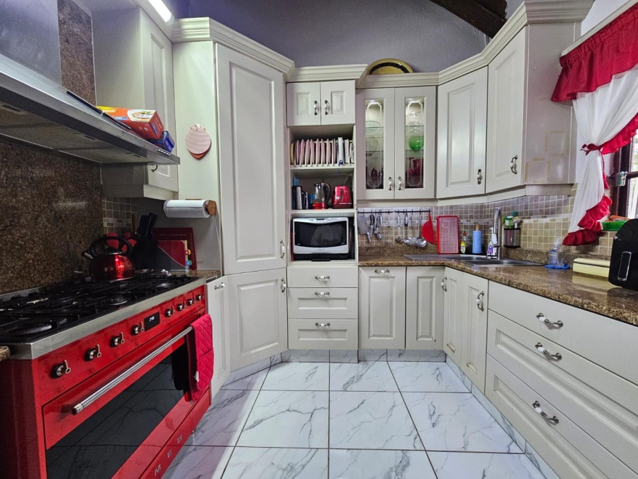 3 Bedroom Property for Sale in Meer En See KwaZulu-Natal