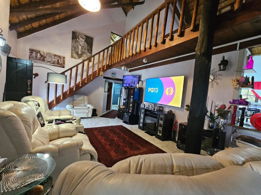 3 Bedroom Property for Sale in Meer En See KwaZulu-Natal