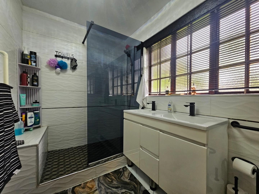 3 Bedroom Property for Sale in Meer En See KwaZulu-Natal