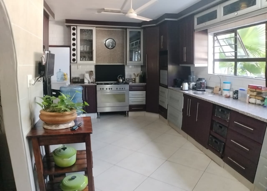 5 Bedroom Property for Sale in Meer En See KwaZulu-Natal